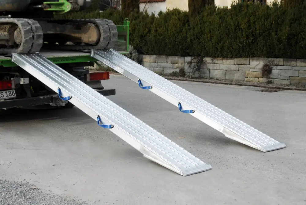 Echt Altec Schwerlastrampe VFR 105 520 B 3470 mm