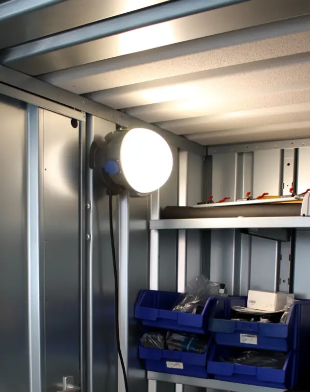 Zertifiziert BOS Container FutureBall LED-Lampe