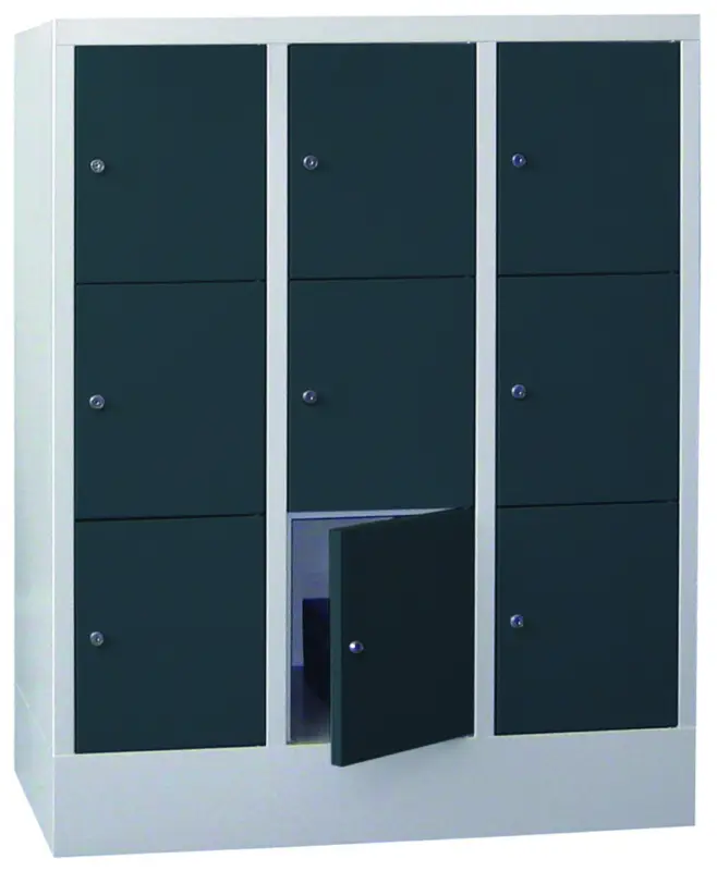 Mega-Angebot Pavoy Schließfachschrank mit Sockel und Vollblechtüren 1187 x 900 x 500 mm - 3 x 3 Fächer mit Zylinderschloss - RAL 7035 7016